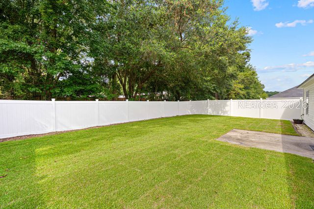 27 Heartstone Cir, Bluffton, SC 29910