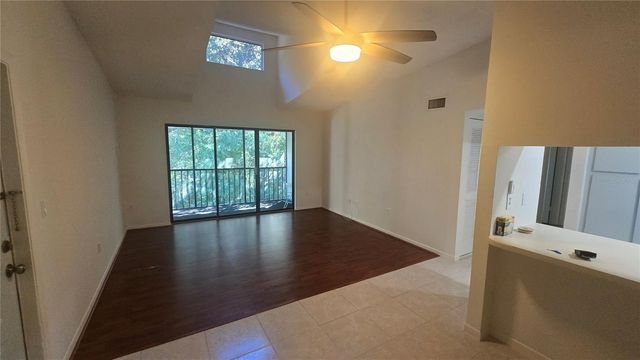 1236 PINE RIDGE CIRCLE W G3, Tarpon Springs, FL 34688