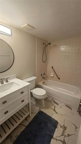 1236 PINE RIDGE CIRCLE W G3, Tarpon Springs, FL 34688