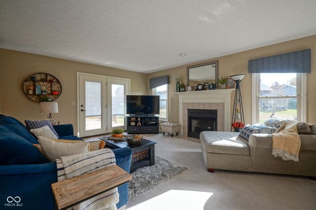 10331 Blue Fin Drive, Indianapolis, IN 46256