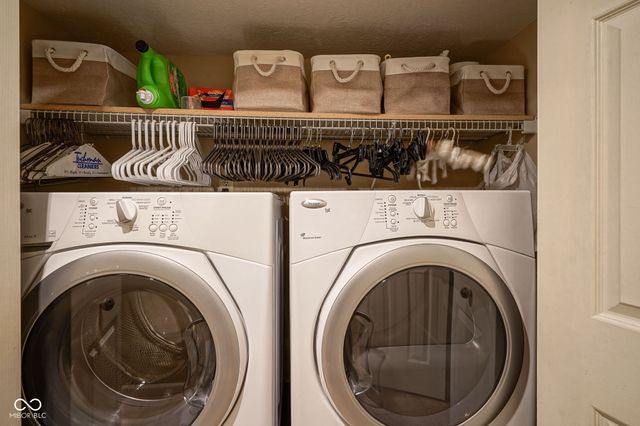 10331 Blue Fin Drive, Indianapolis, IN 46256