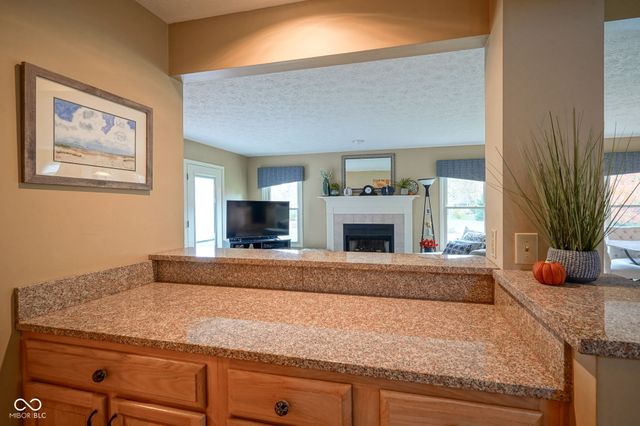 10331 Blue Fin Drive, Indianapolis, IN 46256