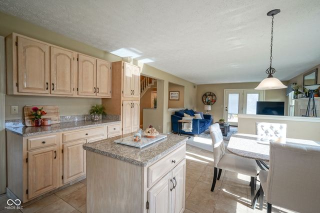 10331 Blue Fin Drive, Indianapolis, IN 46256