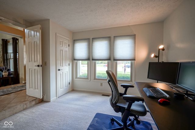 10331 Blue Fin Drive, Indianapolis, IN 46256