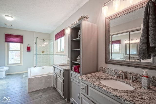 10331 Blue Fin Drive, Indianapolis, IN 46256