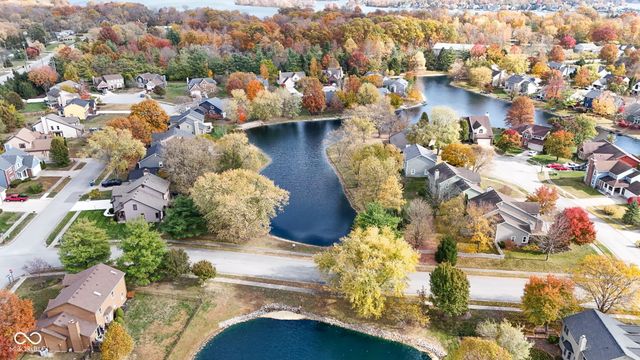 10331 Blue Fin Drive, Indianapolis, IN 46256