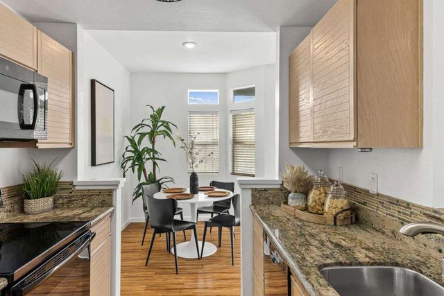 8185 Mountain View Dr C, Pleasanton, CA 94588