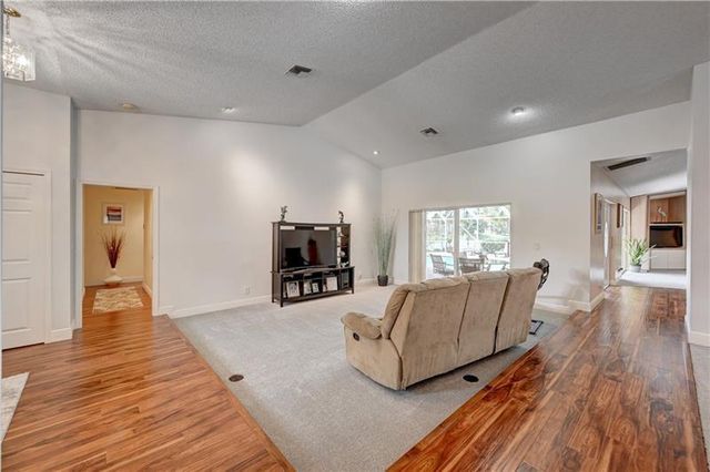 5088 NW 100TH Terrace, Coral Springs, FL 33076