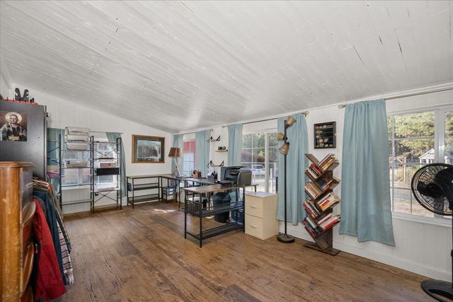 31515 N Cedar Rd, Deer Park, WA 99006