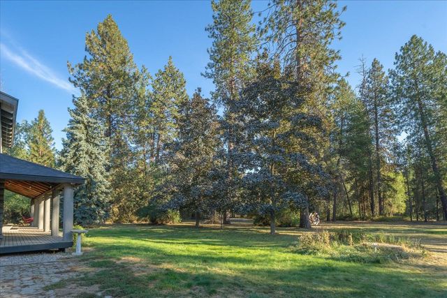 31515 N Cedar Rd, Deer Park, WA 99006