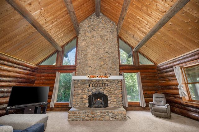 31515 N Cedar Rd, Deer Park, WA 99006