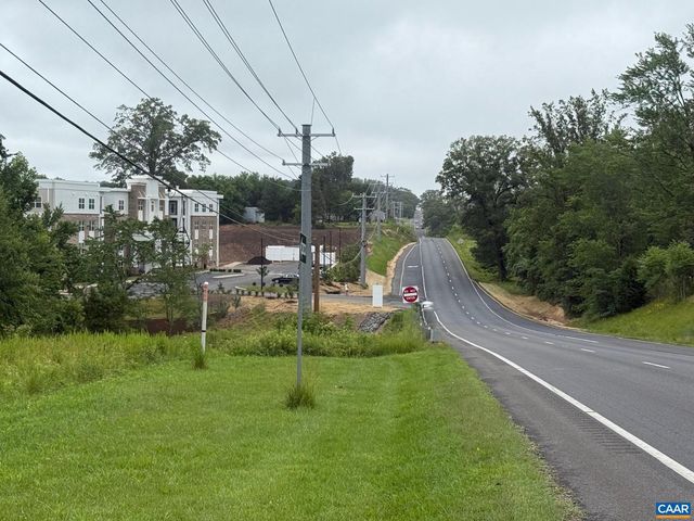 5903 SEMINOLE TRL, Barboursville, VA 22923