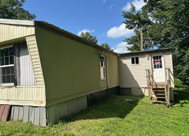 589 Dyer Cemetery Rd, Bloomington Springs, TN 38545