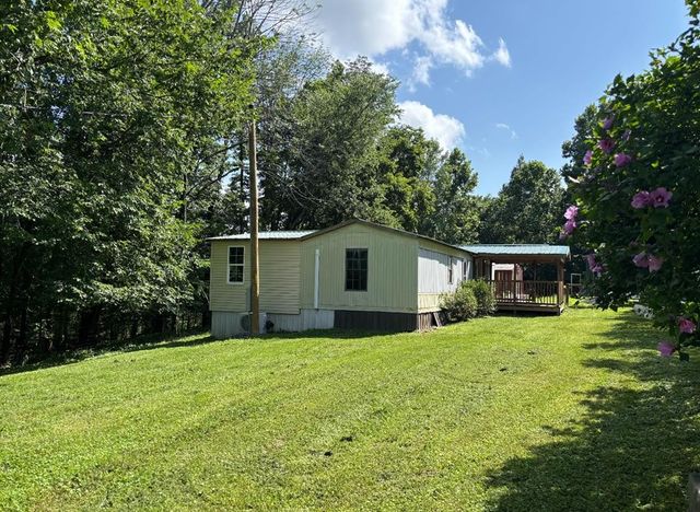 589 Dyer Cemetery Rd, Bloomington Springs, TN 38545