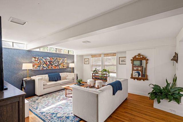 2500 W 12th ST, Austin, TX 78703