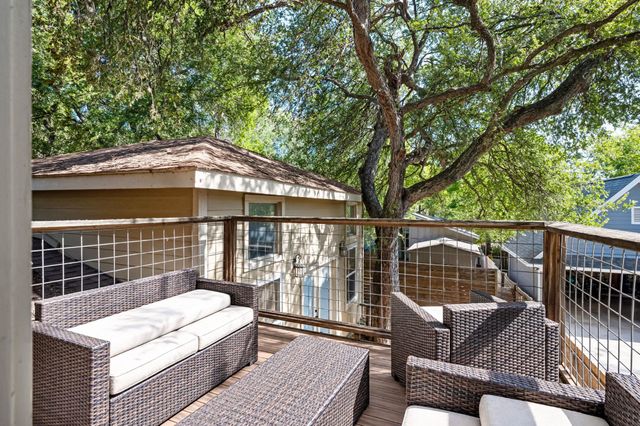 2500 W 12th ST, Austin, TX 78703