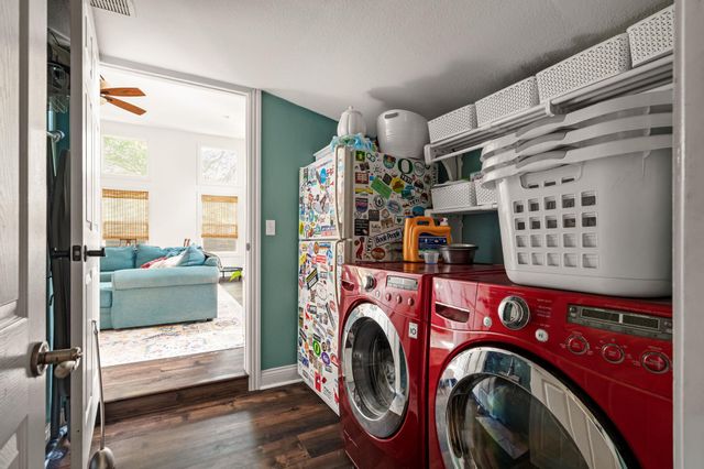2500 W 12th ST, Austin, TX 78703