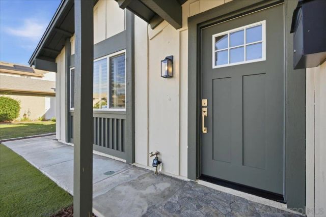 8837 Betelgeuse, San Diego, CA 92126