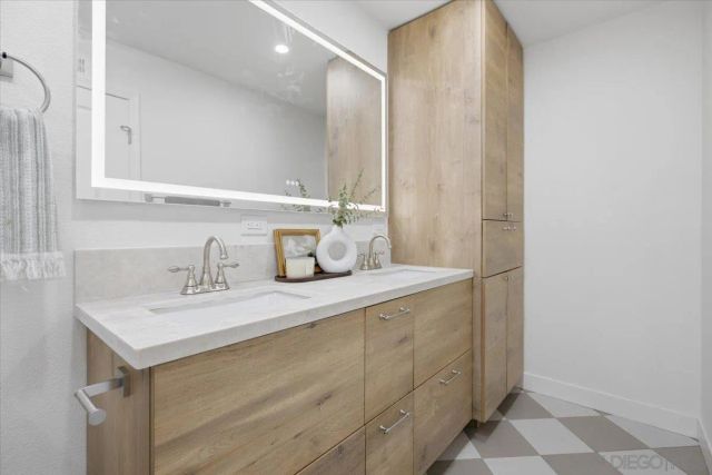 8837 Betelgeuse, San Diego, CA 92126