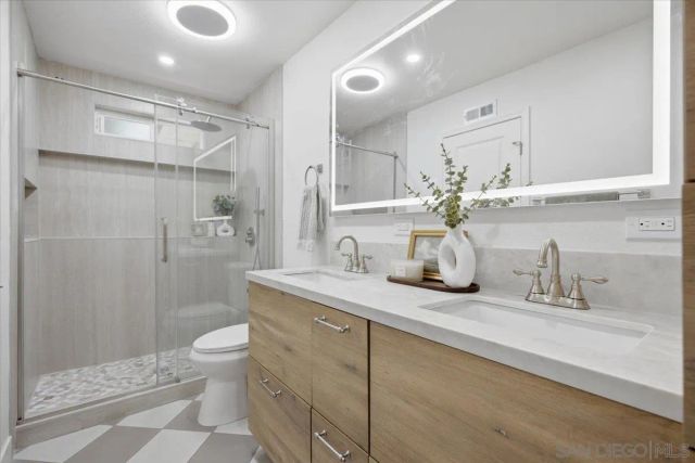 8837 Betelgeuse, San Diego, CA 92126