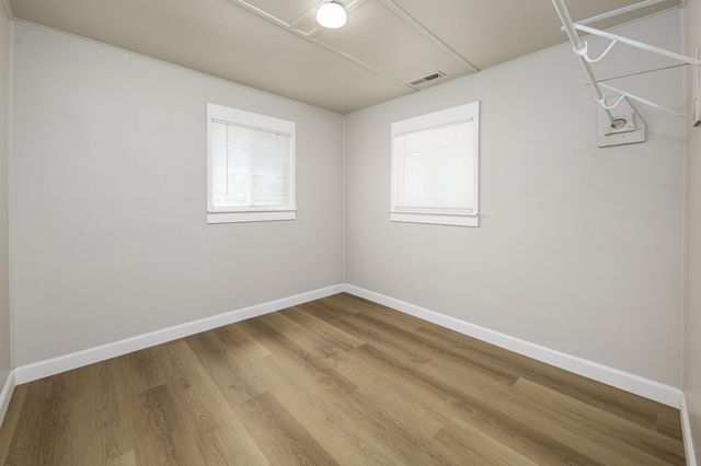 130 Almond Ave, Manteca, CA 95337