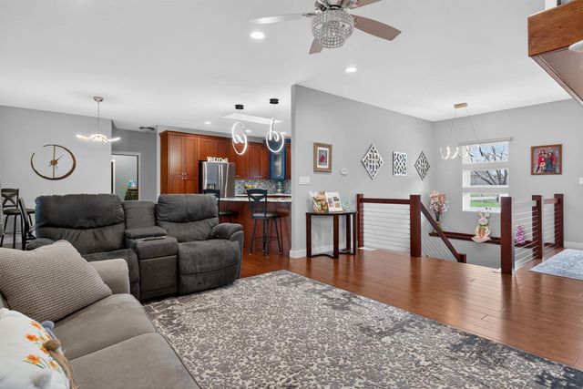 947 W Gilbert Drive, Evansdale, IA 50707