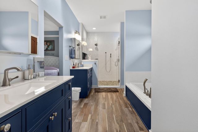 947 W Gilbert Drive, Evansdale, IA 50707