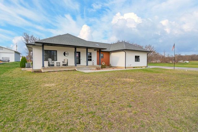 947 W Gilbert Drive, Evansdale, IA 50707