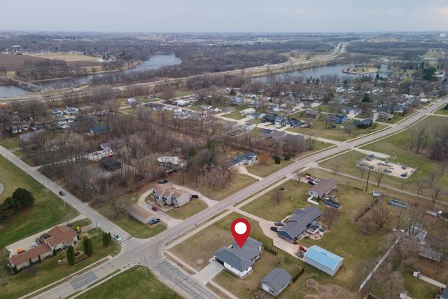 947 W Gilbert Drive, Evansdale, IA 50707