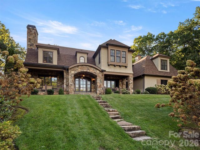 1946 White Tree Trail, Arden, NC 28704