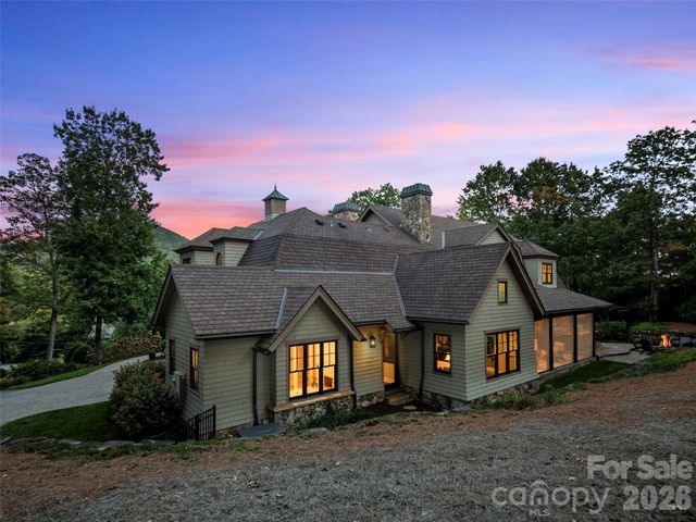 1946 White Tree Trail, Arden, NC 28704