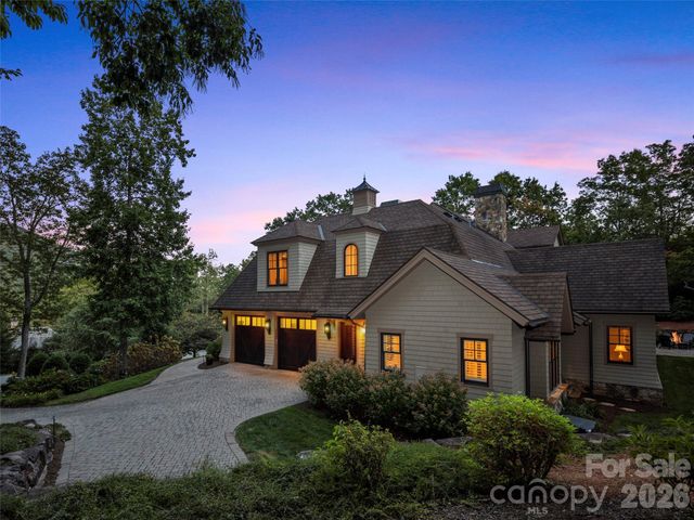 1946 White Tree Trail, Arden, NC 28704