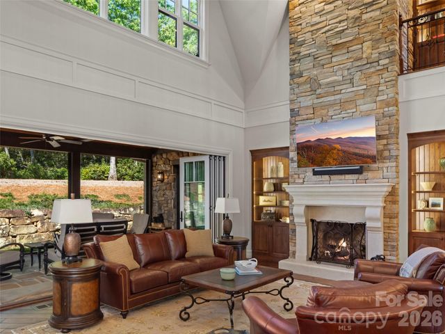 1946 White Tree Trail, Arden, NC 28704