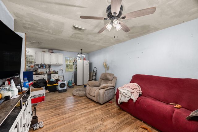 143 County Road 2315, Dayton, TX 77535