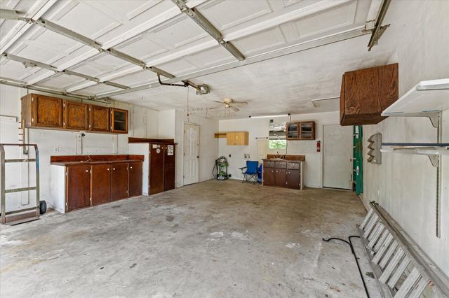 10344 Royal Damon Drive, Conroe, TX 77303