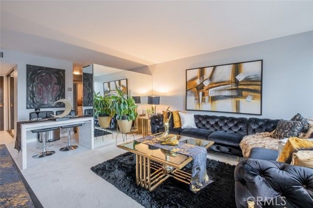 800 W 1st Street 502, Los Angeles, CA 90012