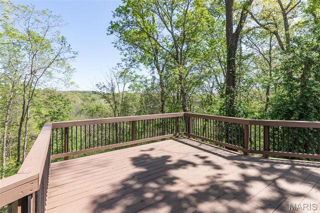 5560 Twilight Drive, Cedar Hill, MO 63016