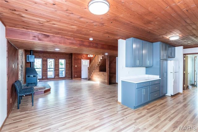 5560 Twilight Drive, Cedar Hill, MO 63016
