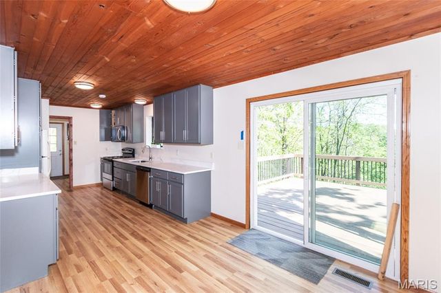 5560 Twilight Drive, Cedar Hill, MO 63016