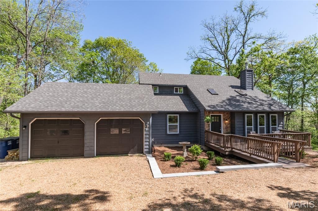 5560 Twilight Drive, Cedar Hill, MO 63016