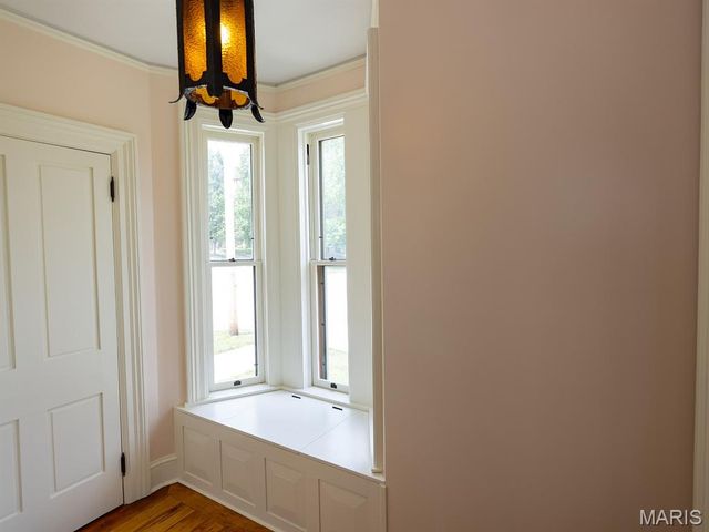 221 N 6th, Hannibal, MO 63401