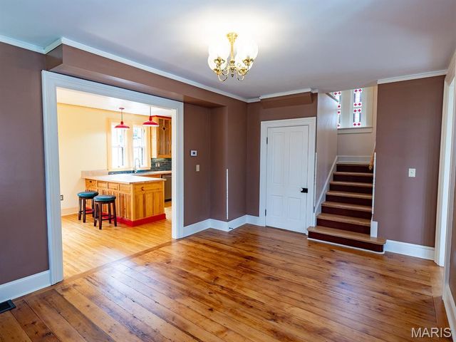 221 N 6th, Hannibal, MO 63401