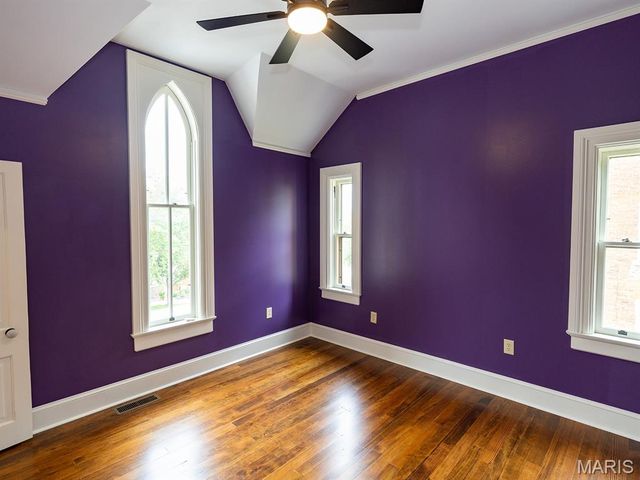 221 N 6th, Hannibal, MO 63401