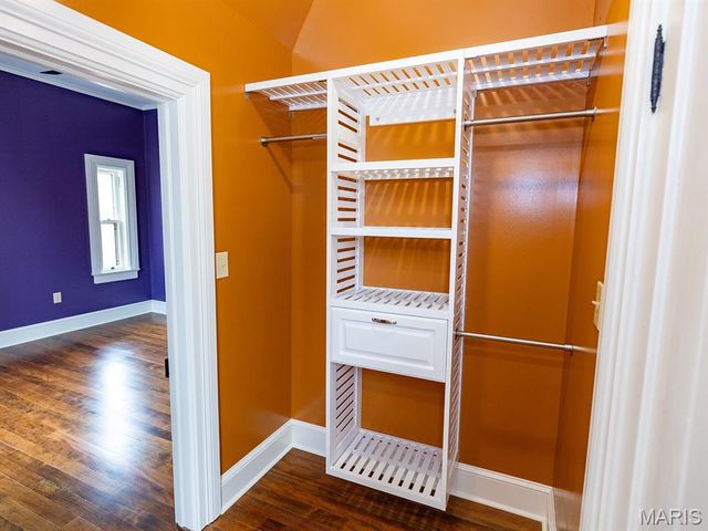 221 N 6th, Hannibal, MO 63401