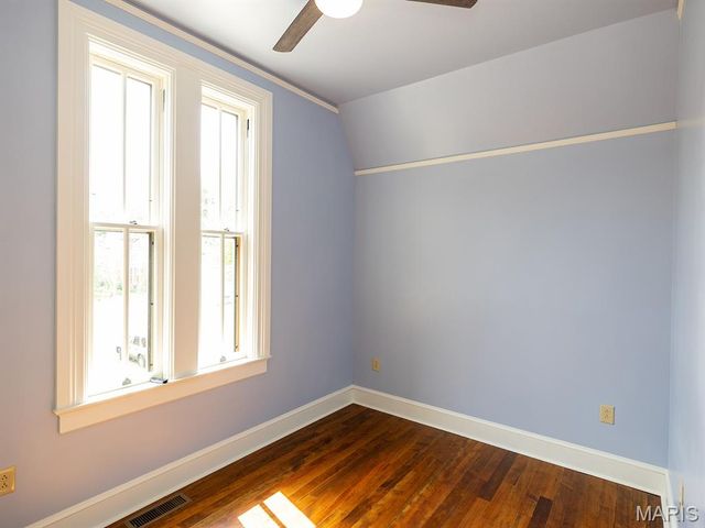 221 N 6th, Hannibal, MO 63401