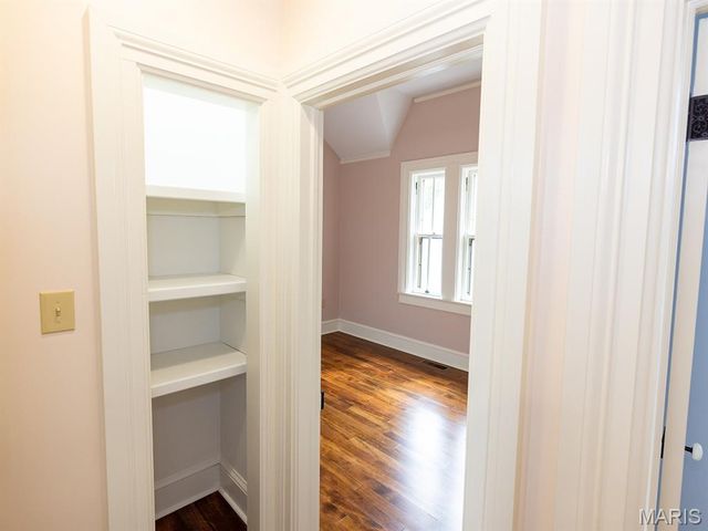 221 N 6th, Hannibal, MO 63401