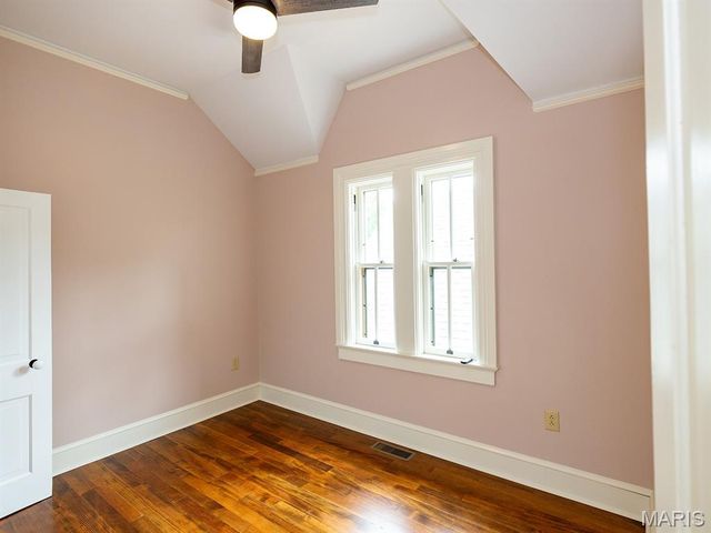 221 N 6th, Hannibal, MO 63401