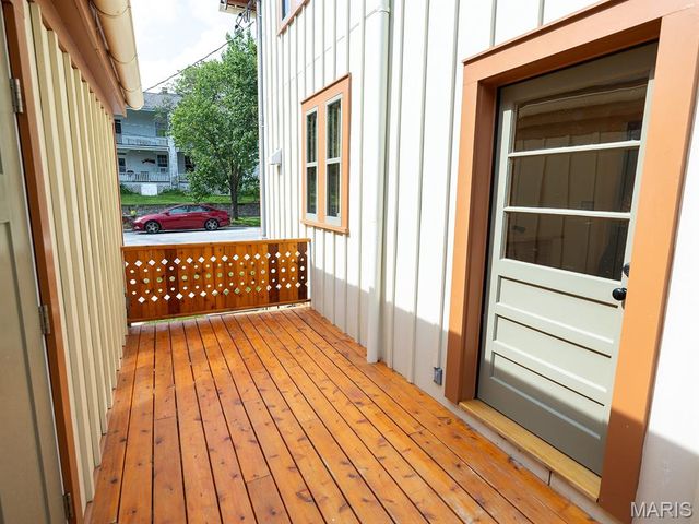 221 N 6th, Hannibal, MO 63401