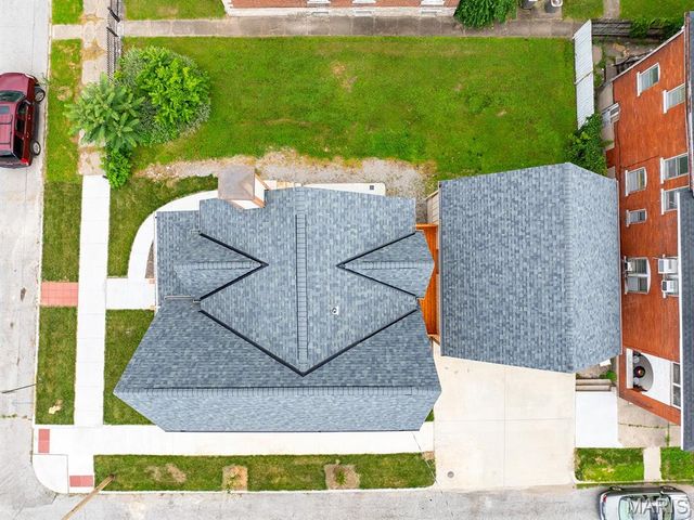 221 N 6th, Hannibal, MO 63401