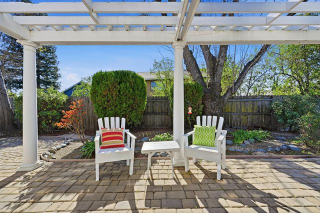 6713 Plum Tree Ct, Citrus Heights, CA 95610